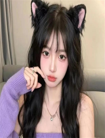 影院同步：阿拉申花拍摄技巧分析：镜头语言与画面构图探讨