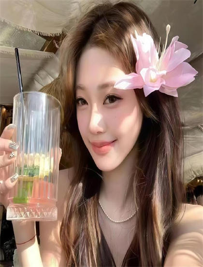 小黄人专业欣赏手册：欣赏艺术表现与美学价值的实用技巧 让你丰富文化知识